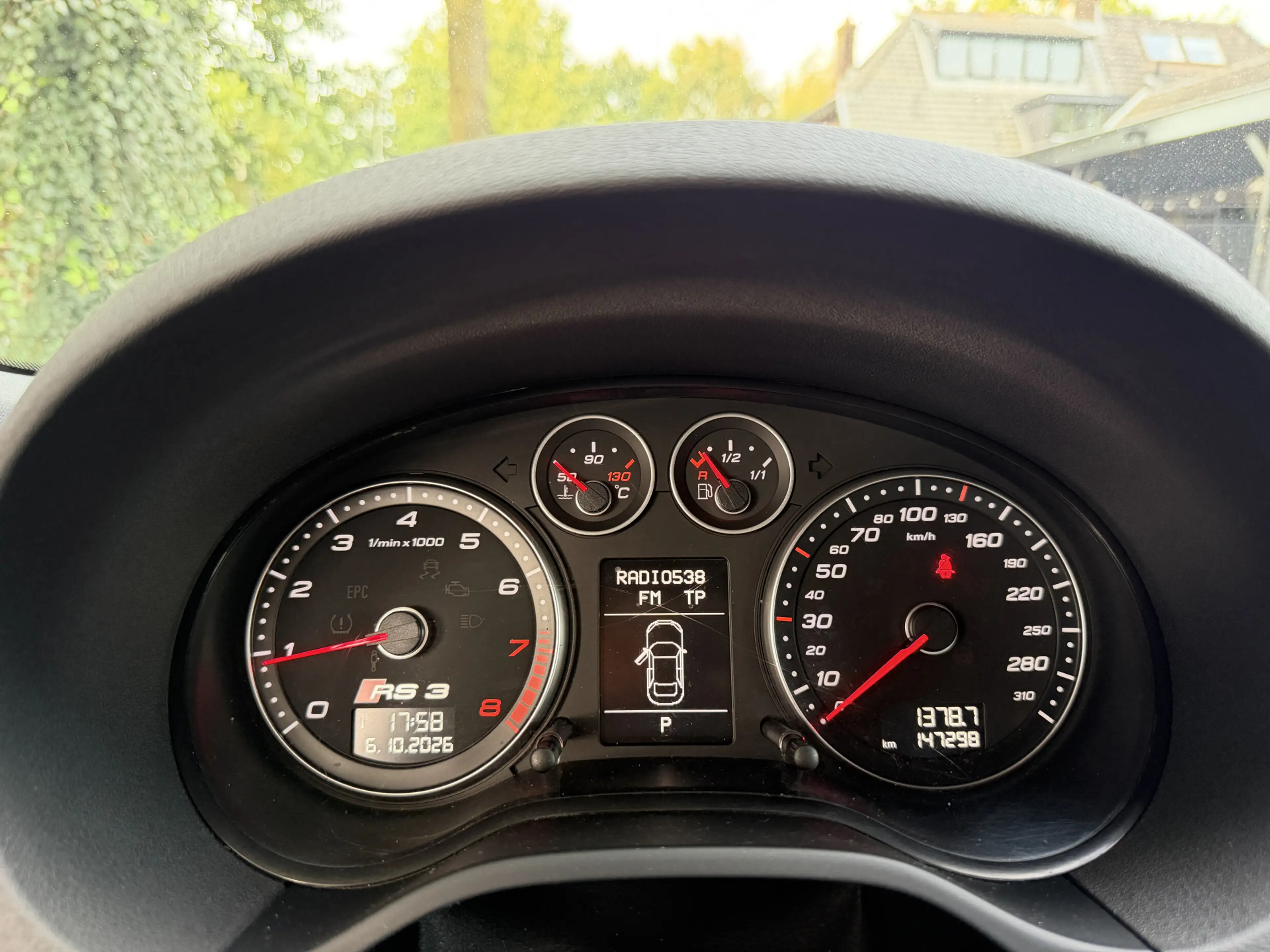 Audi RS3 Sportback 2.5 T Quattro Exclusive — photo 8