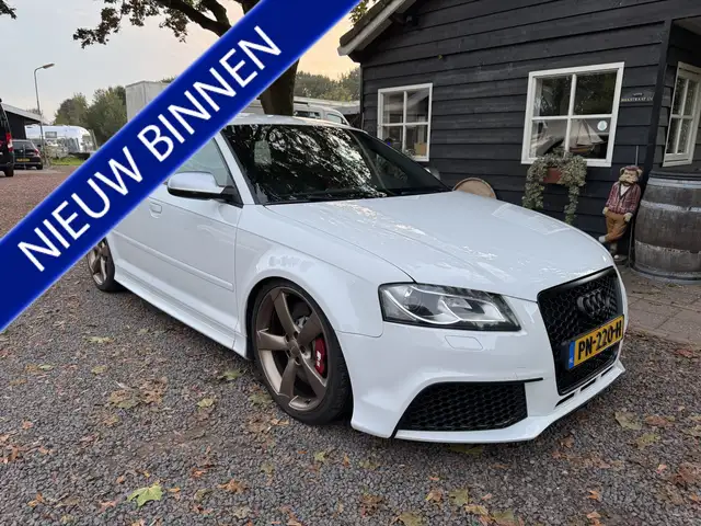 Audi RS3 Sportback 2.5 T Quattro Exclusive