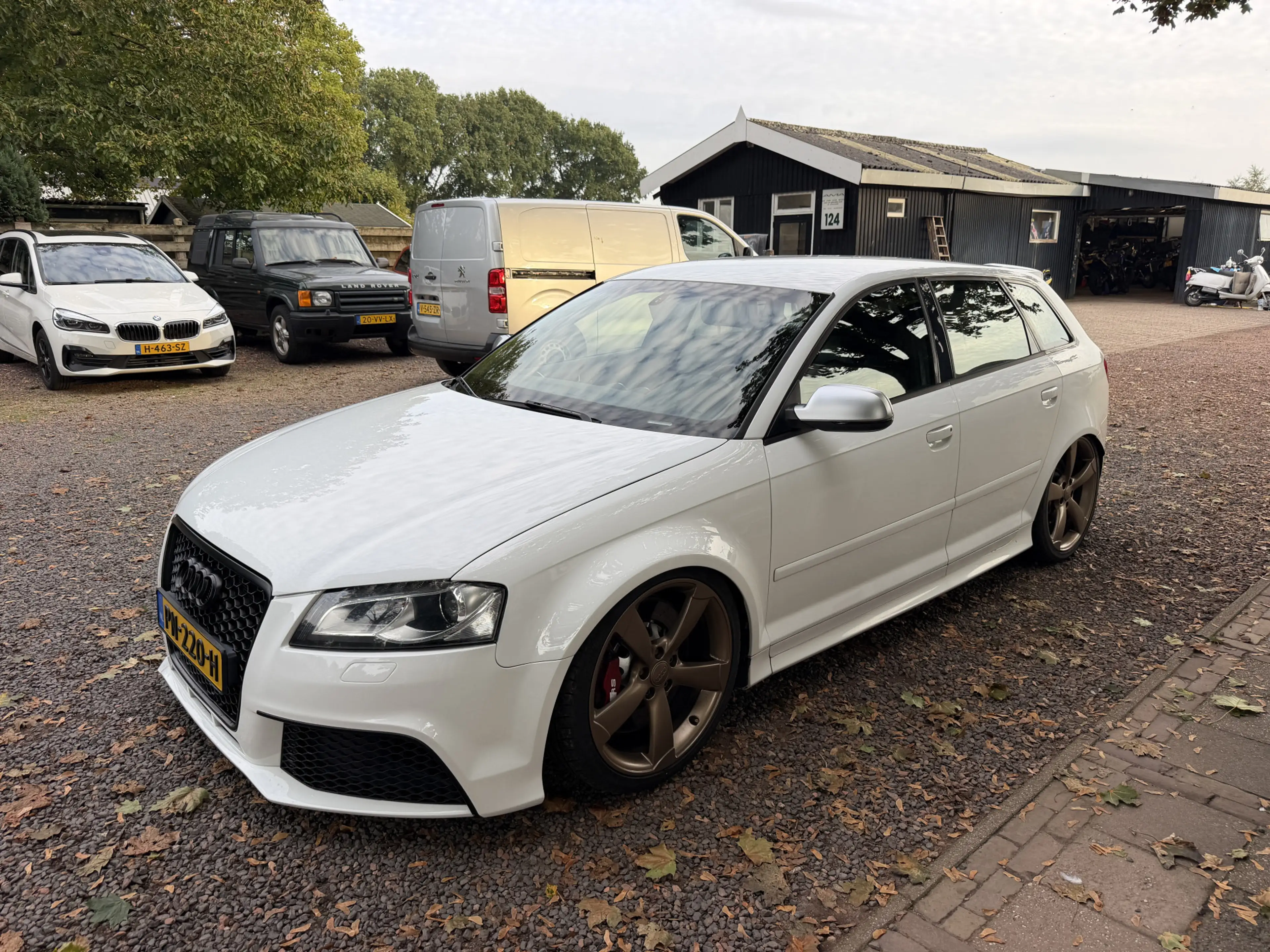Audi RS3 Sportback 2.5 T Quattro Exclusive — photo 4