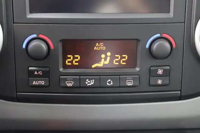 Citroen Berlingo view 19
