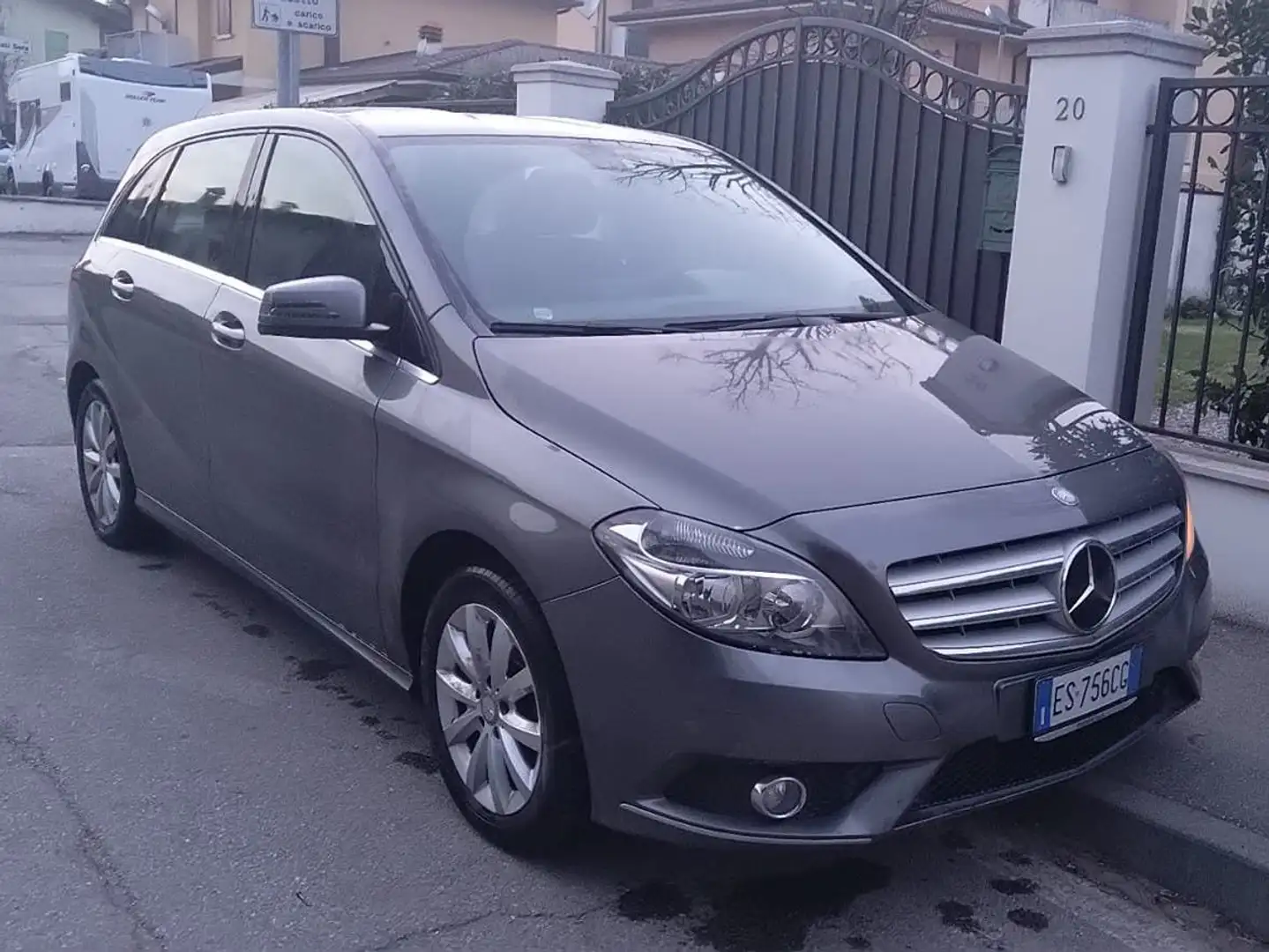 Mercedes-Benz B 180 Classe B - T246 cdi be Executive Grigio - 1