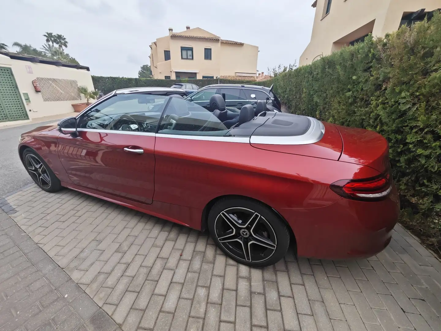 Mercedes-Benz C 200 Cabrio 9G-Tronic Rojo - 2