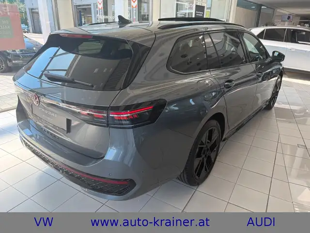 Volkswagen Passat Variant R-LINE 1.5 TSI eHybrid 150 kW* Ansicht 2