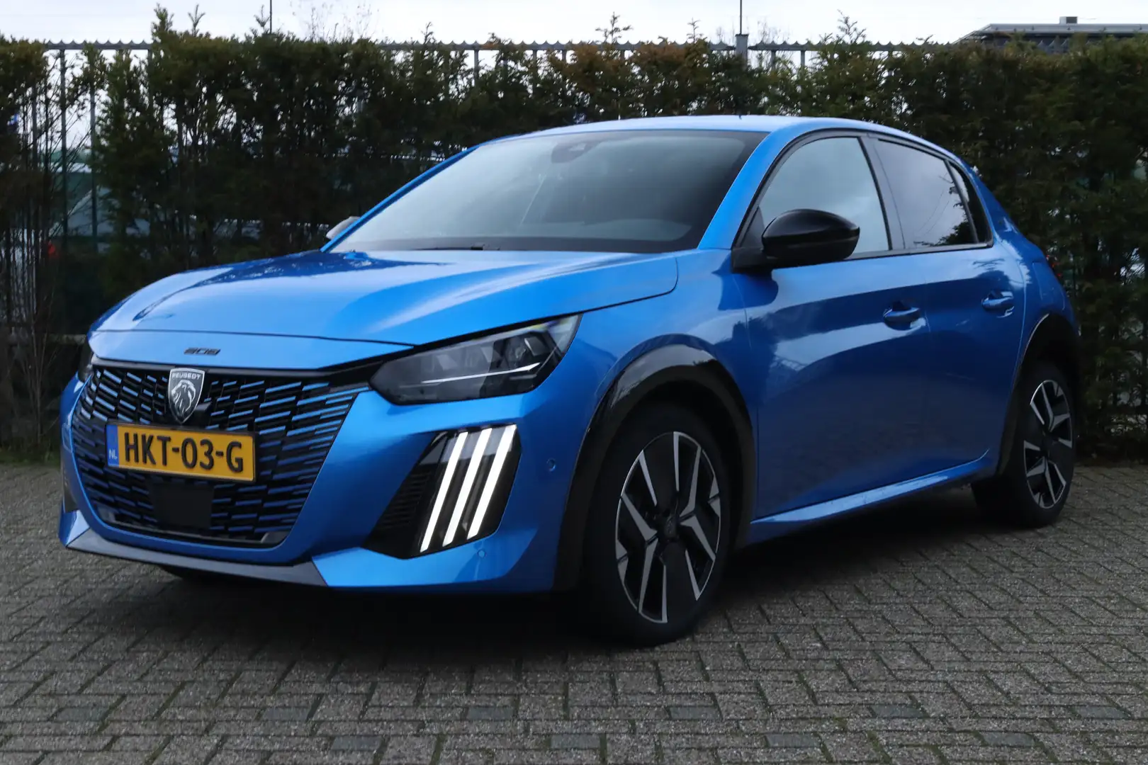 Peugeot 208 1.2 Hybrid 145 e-DCS6 GT | Adapt. Cruise | Stoelve Bleu - 1