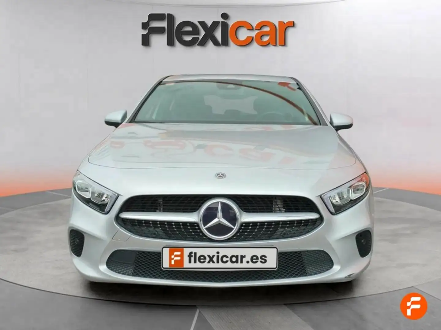 Mercedes-Benz A 180 Gris - 2