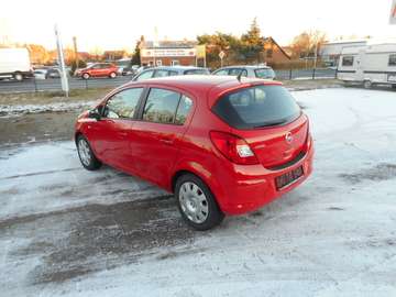 Bild 7 Opel Corsa 5-Türer 1.4 16V Selection