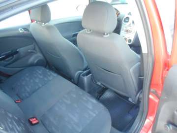 Bild 14 Opel Corsa 5-Türer 1.4 16V Selection