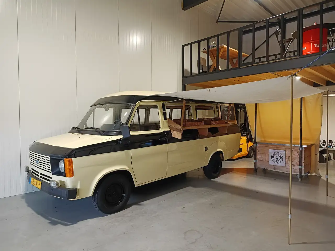Ford Transit MK2 Foodtruck Benzine 1980 Apk 2028!, foto 2