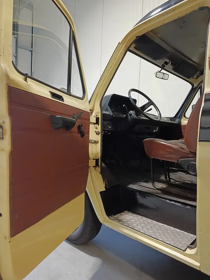 Ford Transit MK2 Foodtruck Benzine 1980 Apk 2028!, foto 12