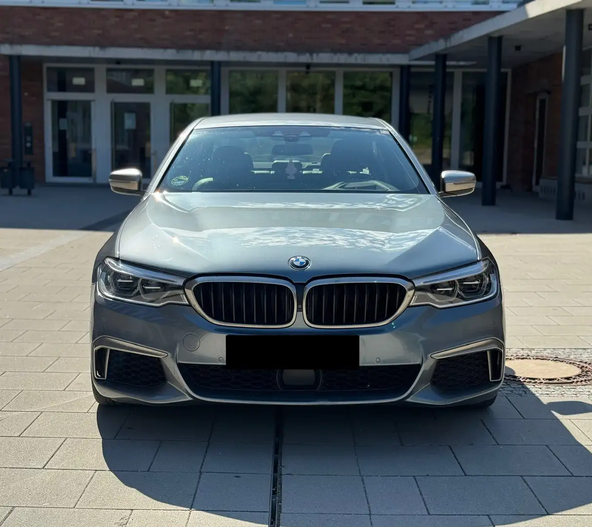 BMW M550 M550d X-Drive Head Up ACC Belüftung 360 Grad Grau - 2