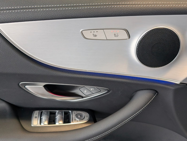Mercedes-Benz E 200 Cabrio*LED*Leder*KAM*AHK*Sitzh.*Navi* — photo 9