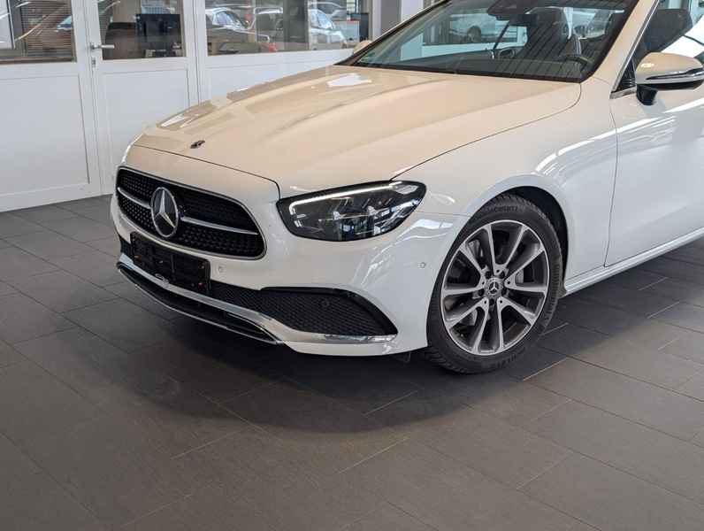 Mercedes-Benz E 200 Cabrio*LED*Leder*KAM*AHK*Sitzh.*Navi* — photo 7