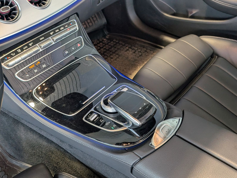 Mercedes-Benz E 200 Cabrio*LED*Leder*KAM*AHK*Sitzh.*Navi* — photo 12