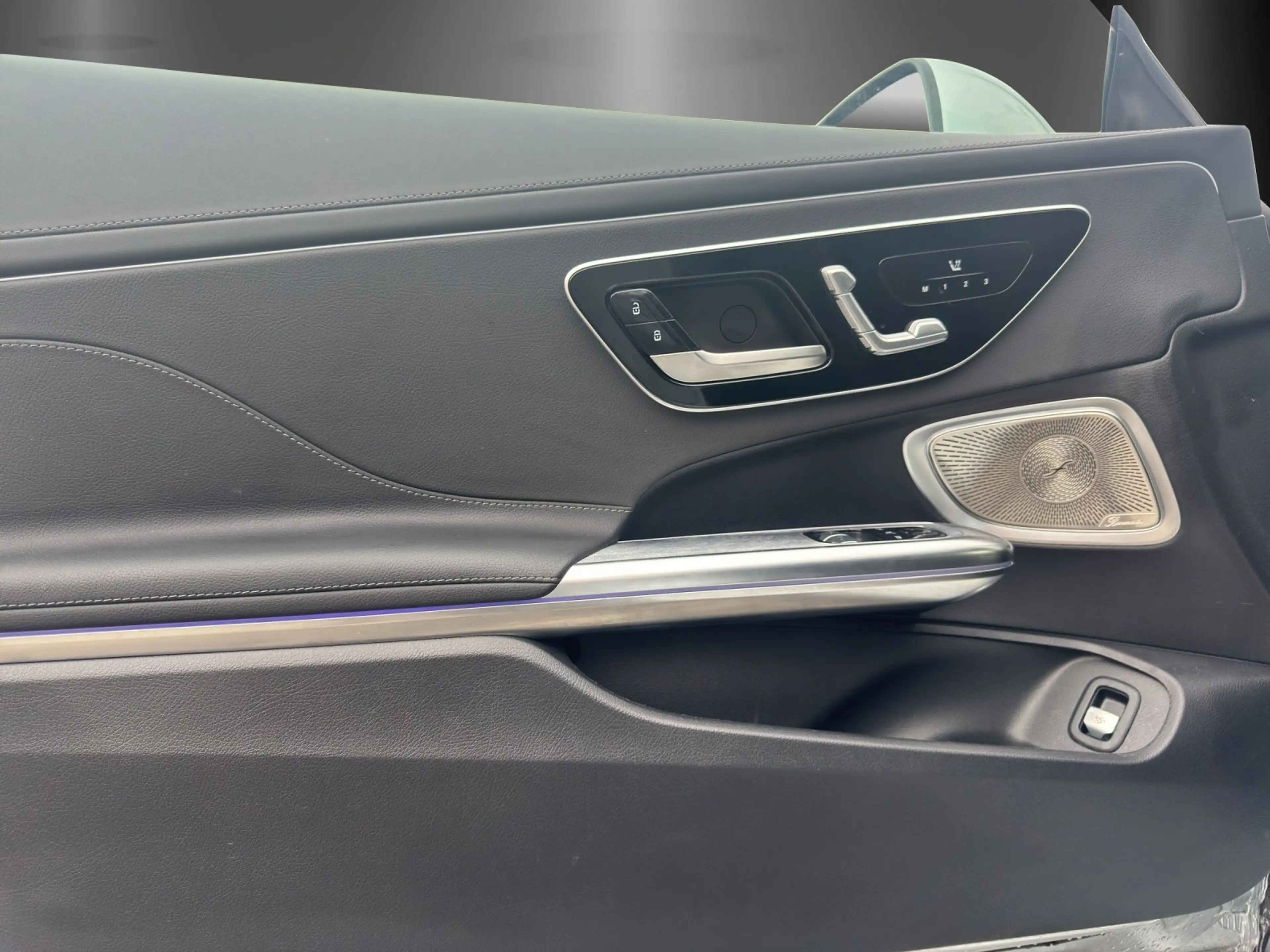 Mercedes-Benz CLE 300 CLE300 4M AMG AdvPlus DISTRO Pano MLED Burm Memo — photo 13