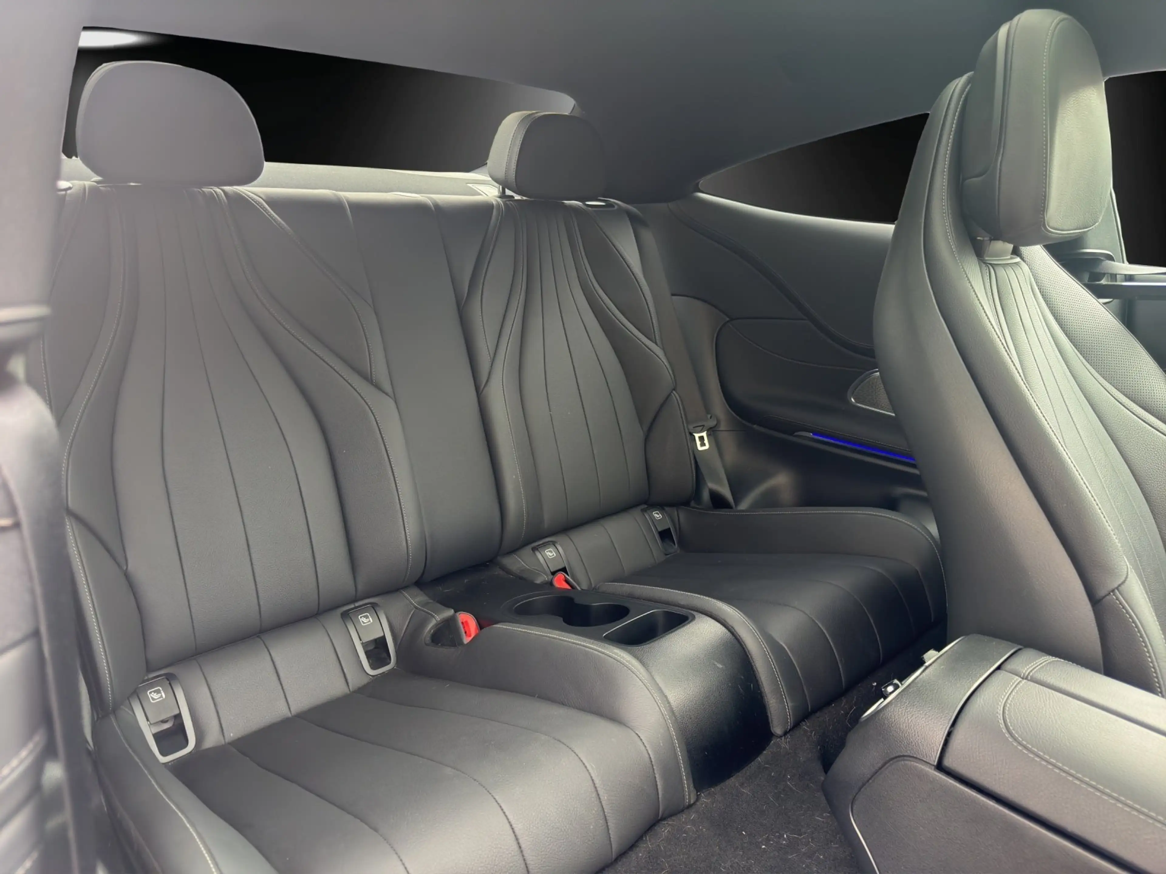 Mercedes-Benz CLE 300 CLE300 4M AMG AdvPlus DISTRO Pano MLED Burm Memo — photo 9
