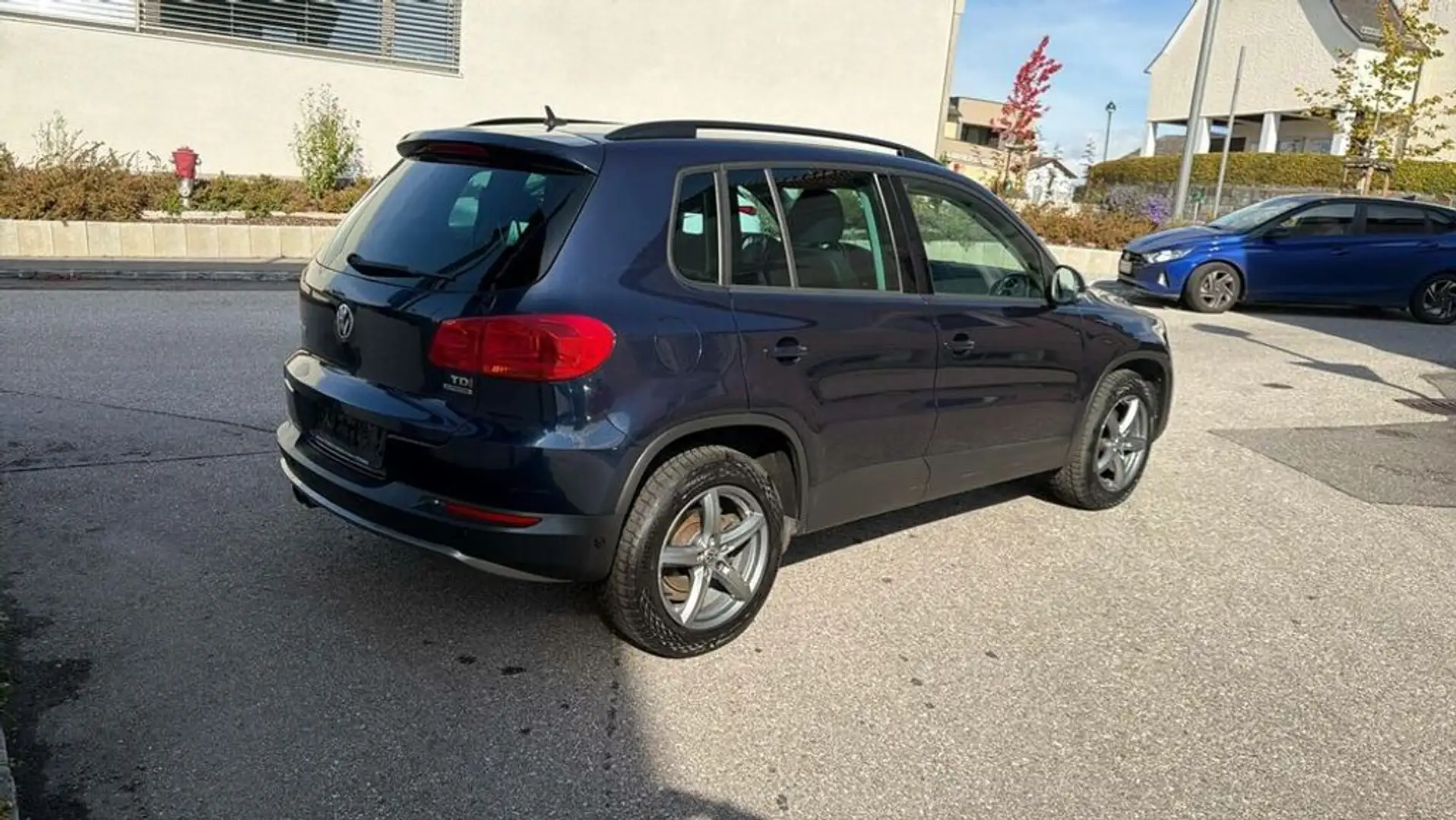 Volkswagen Tiguan Trend & Fun BMT Blau - 2