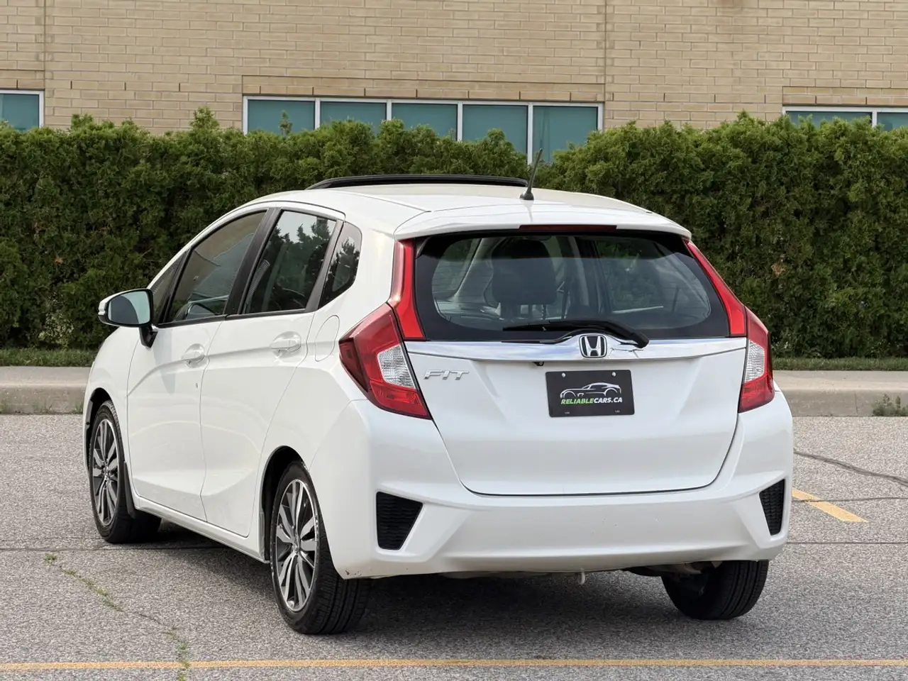 Honda Fit снимка Honda Fit