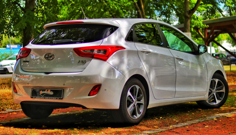 Hyundai i30 *2.HAND*TÜV NEU*KLIMA*PDC*LEMKRAD HEIZ.* — photo 4