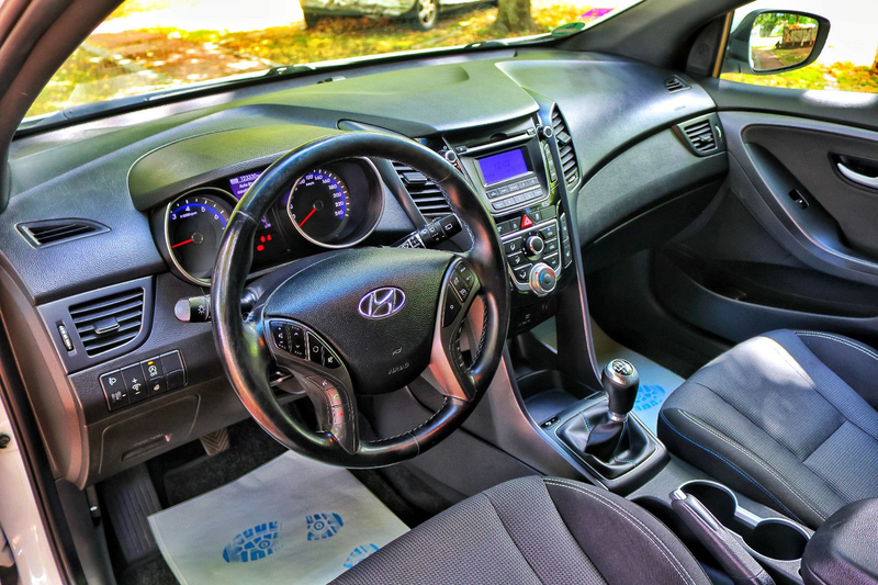 Hyundai i30 *2.HAND*TÜV NEU*KLIMA*PDC*LEMKRAD HEIZ.* — photo 16
