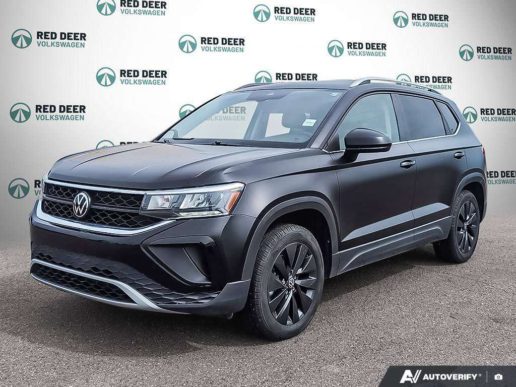 2024 Volkswagen Taos Comfortline | Clean Carfax | Turbocharged