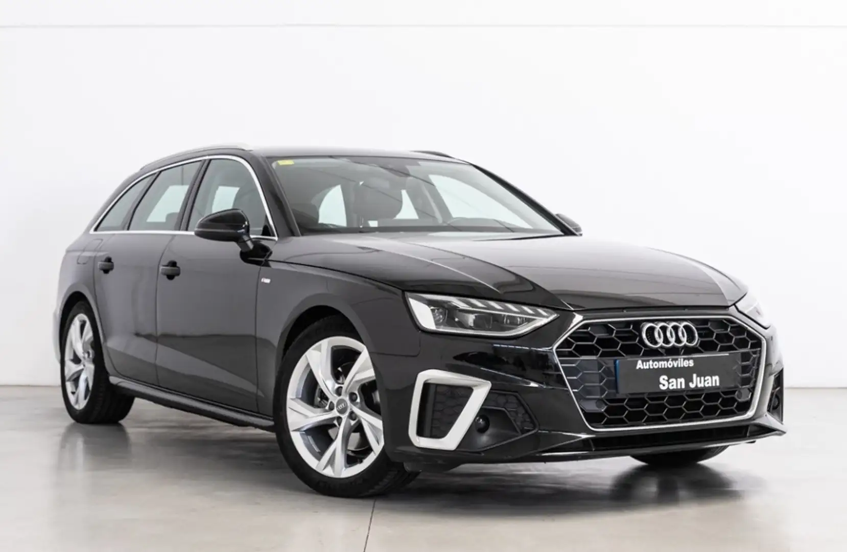 Audi A4 Avant 35 TDI S line S tronic 120kW Negro - 1