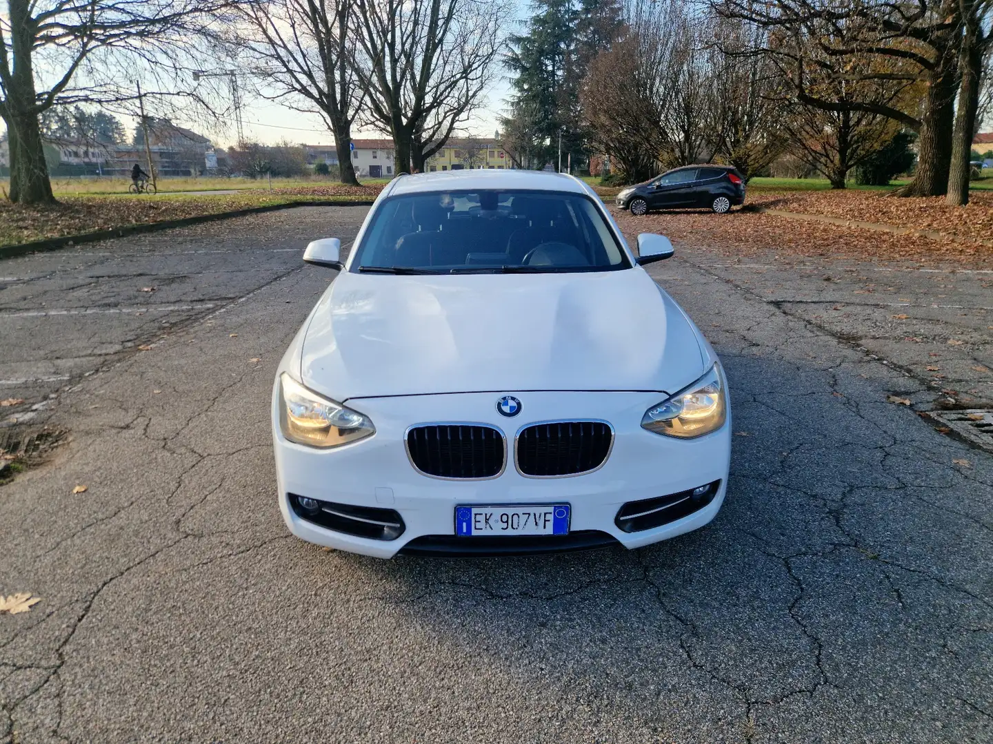 BMW 118 118i 5p Sport Bianco - 1