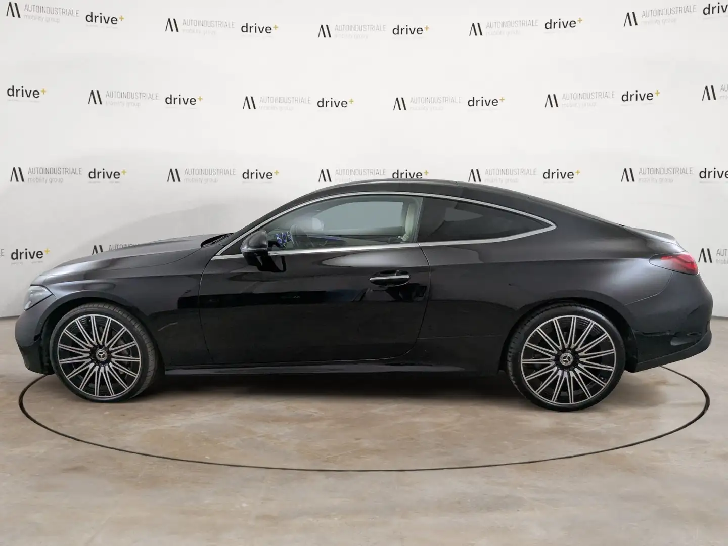 Mercedes-Benz CLE 220 220 D MHEV COUPE' AMG LINE ADVANCED PLUS Nero - 2