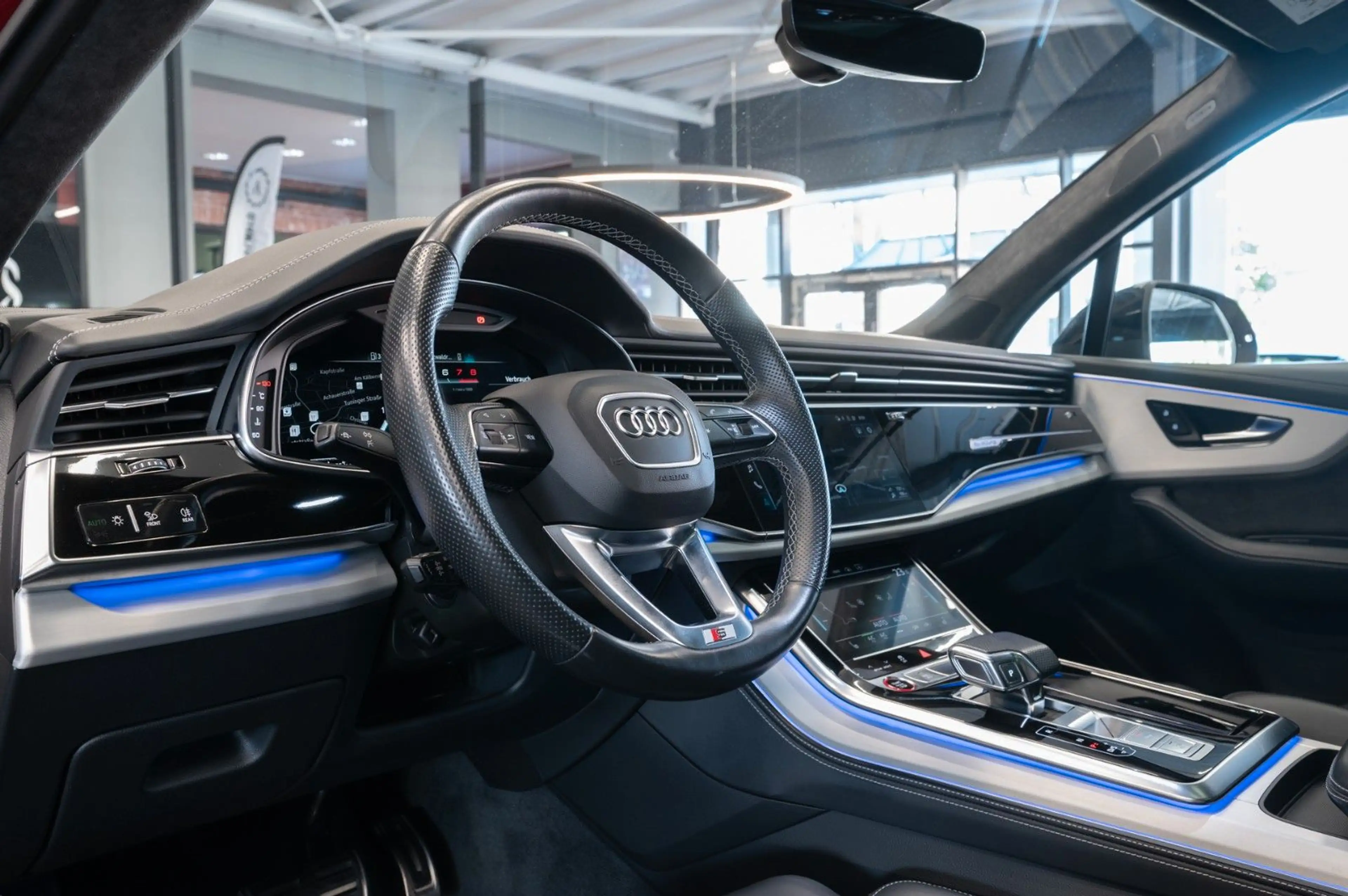 Audi SQ7 4.0 TFSI quattro|S-SITZE|PANO|MEMORY|AHK|ACC — photo 13