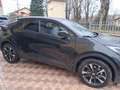 Toyota C-HR 2.0 phev Trend fwd e-cvt Garanzia 15 anni/250.000 Schwarz - thumbnail 2
