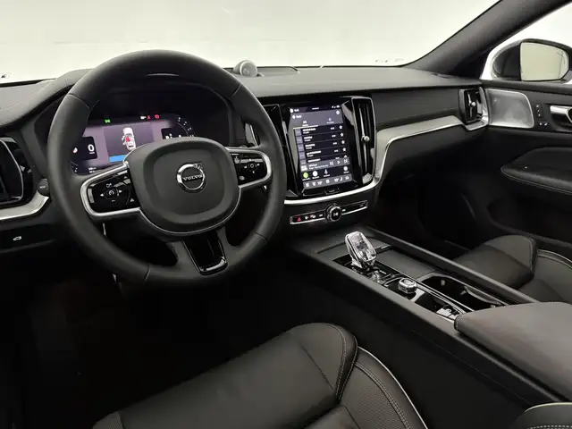 Volvo V60 view 14