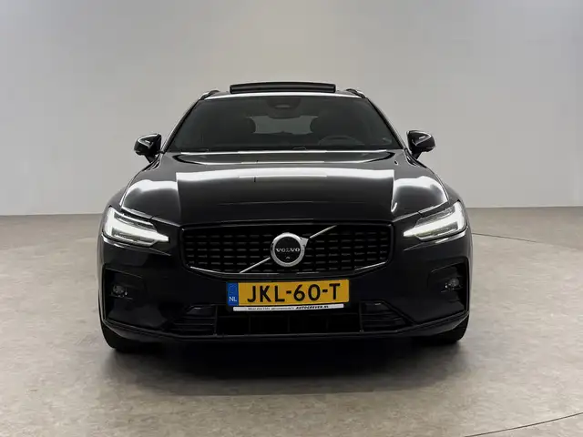 Volvo V60 view 8