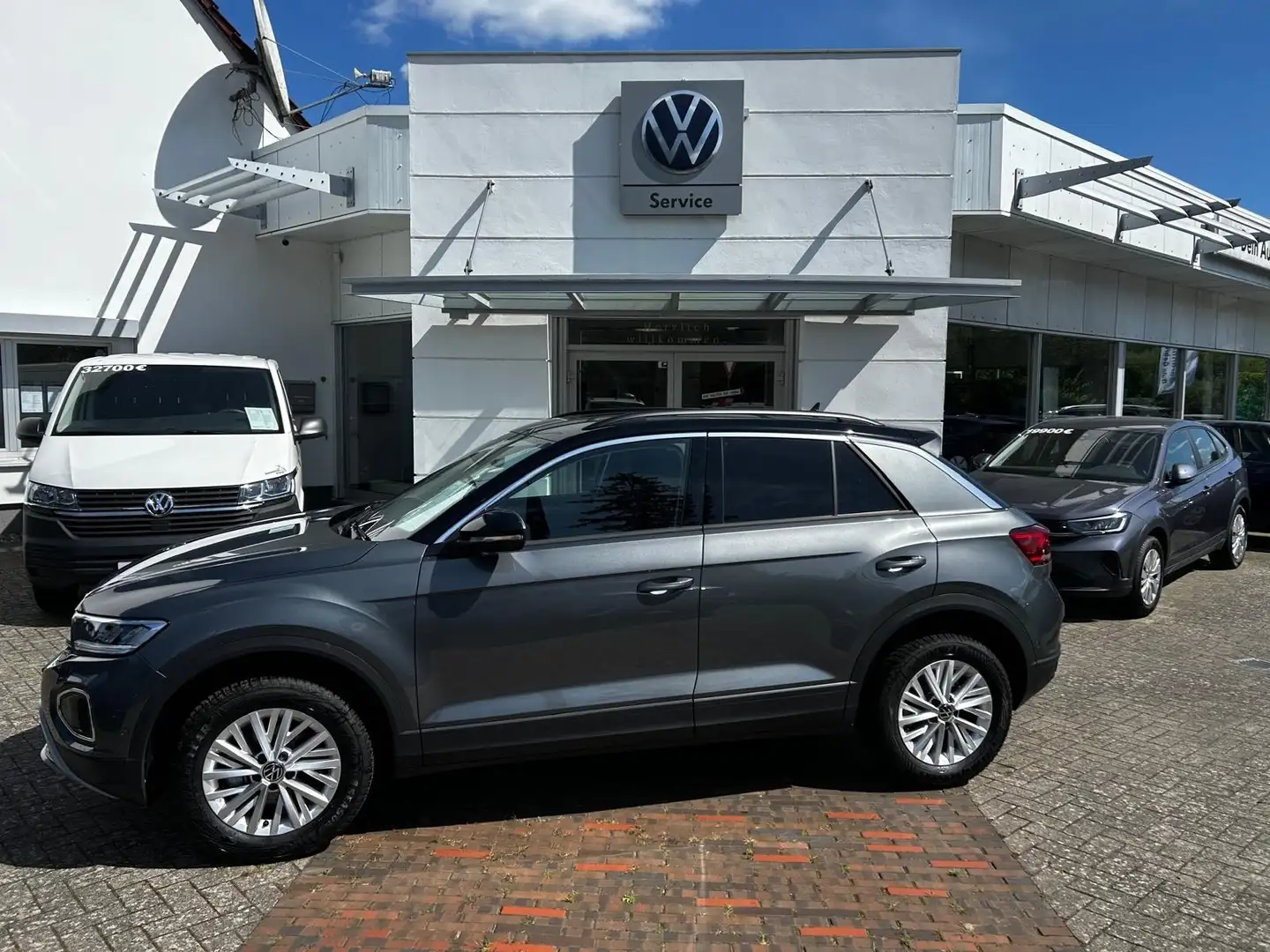 Volkswagen T-Roc 1.5 TSI Life Grau - 2