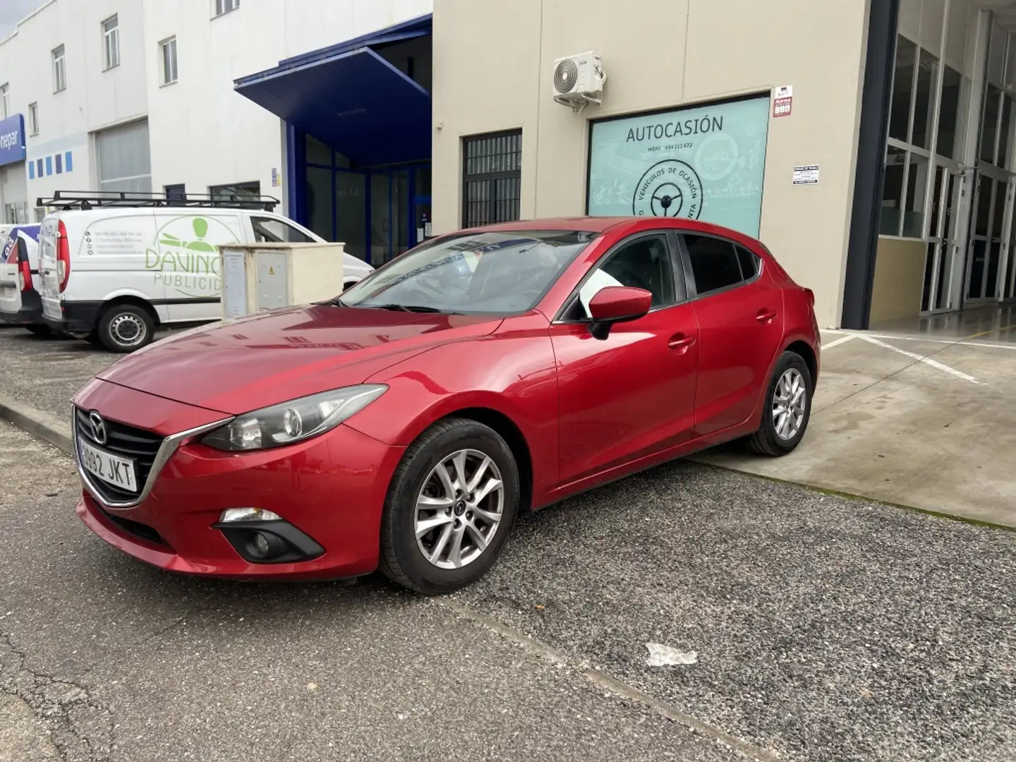 Mazda 3 2.2 Style Rojo - 2