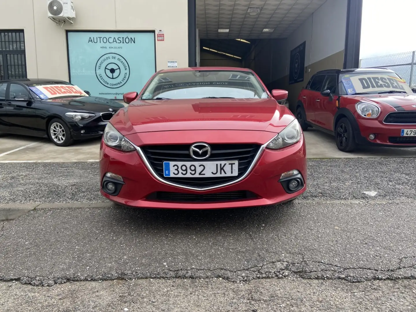 Mazda 3 2.2 Style Rojo - 1
