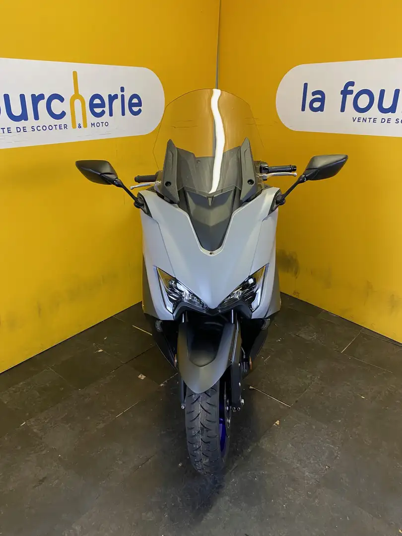 Yamaha TMAX 560 Gris - 2