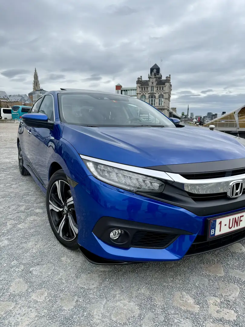 Honda Civic 1.5 i-VTEC Turbo Executive - 2