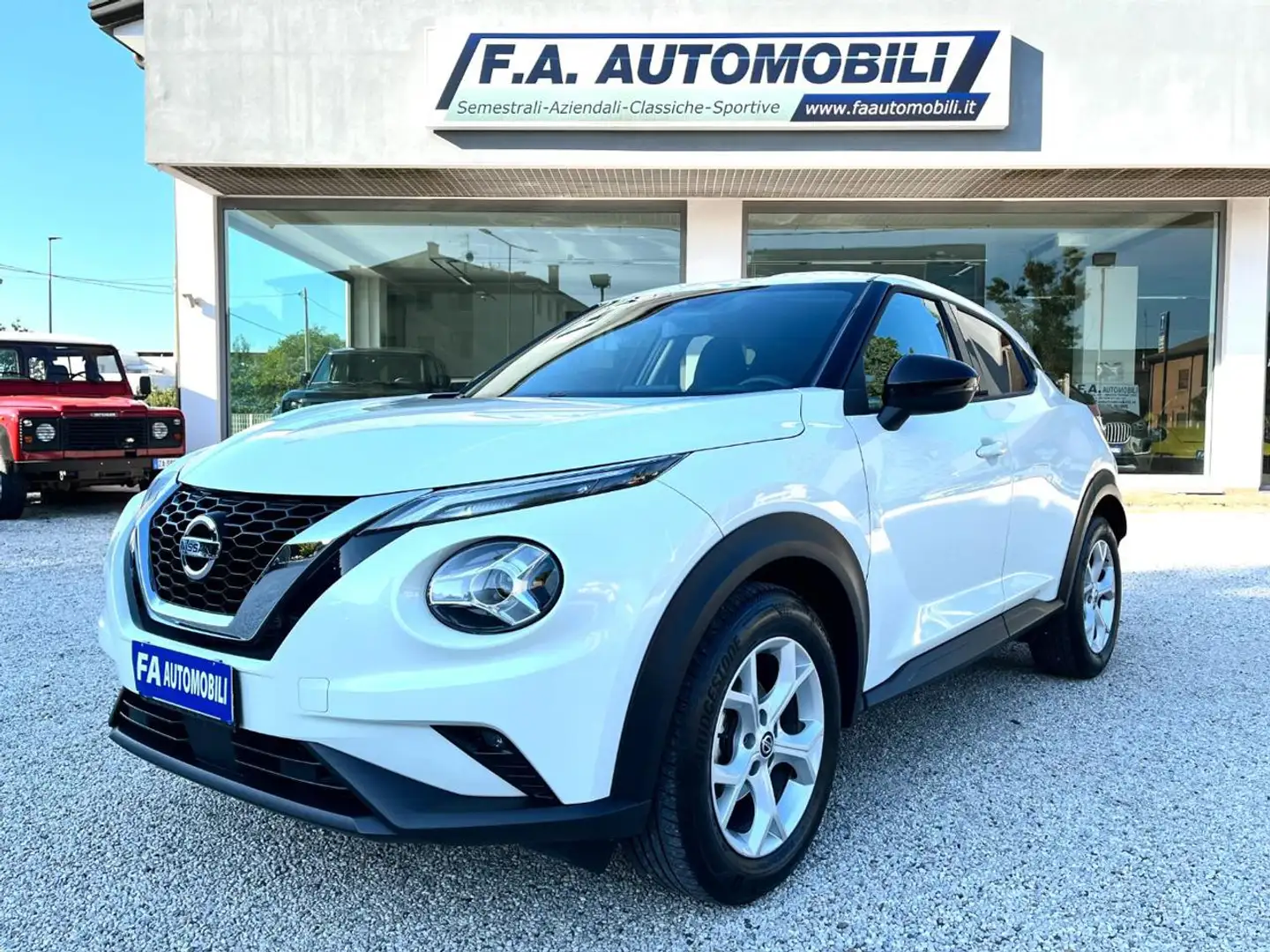 Nissan Juke 1.0 DIG-T 114 CV DCT ACENTA Bianco - 1