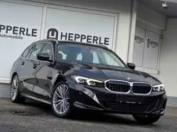 Bmw 318 i Touring LEDER+HI FI+SHZ+MEMORY+AHK+18ZOLL