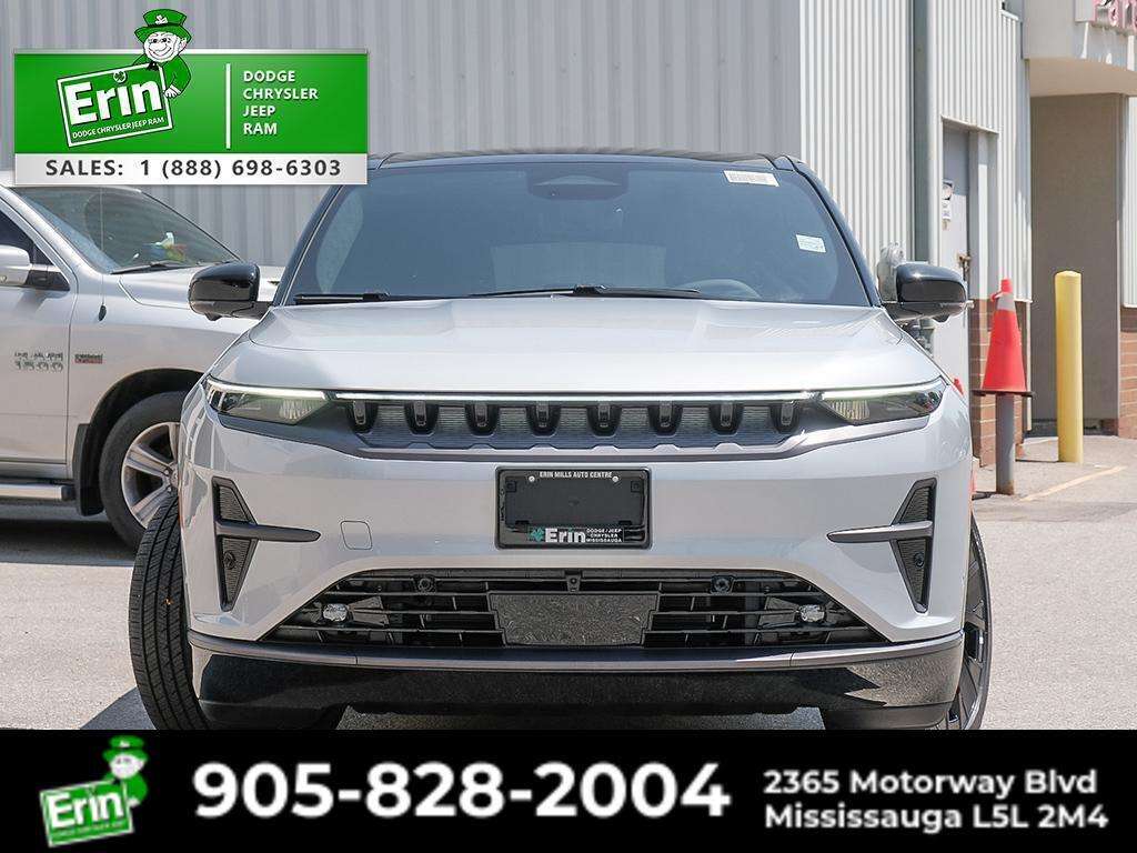 Silver 2025 Jeep Wagoneer S SUV / Crossover 1-Speed Automatic