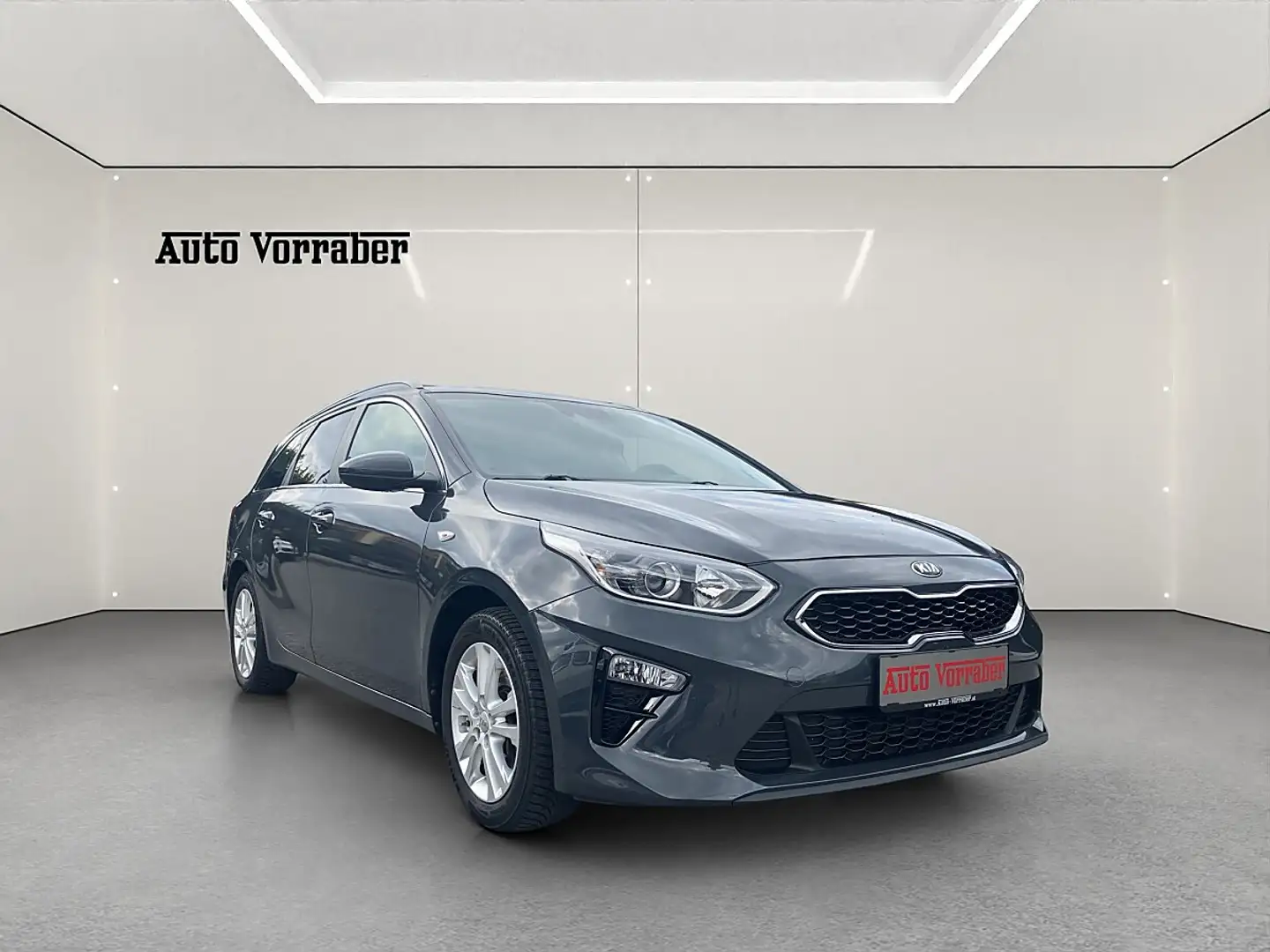 Kia Ceed / cee'd Ceed 1.4 Silber (EURO 6d-TEMP) Grau - 2