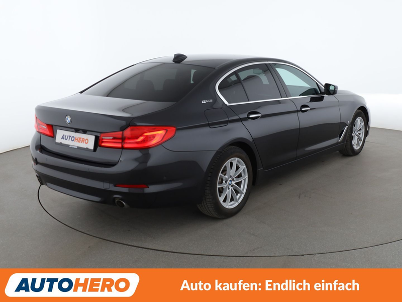 BMW 530 530e Aut.*NAVI*HUD*ACC*CAM*SHZ*LED* — photo 6