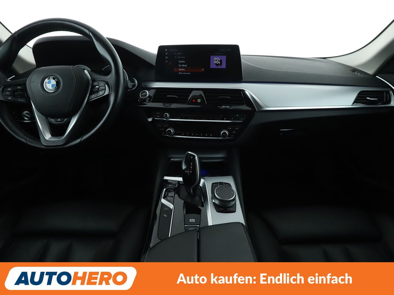 BMW 530 530e Aut.*NAVI*HUD*ACC*CAM*SHZ*LED* — photo 12