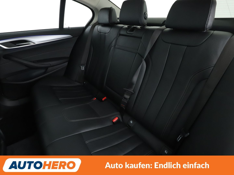 BMW 530 530e Aut.*NAVI*HUD*ACC*CAM*SHZ*LED* — photo 14