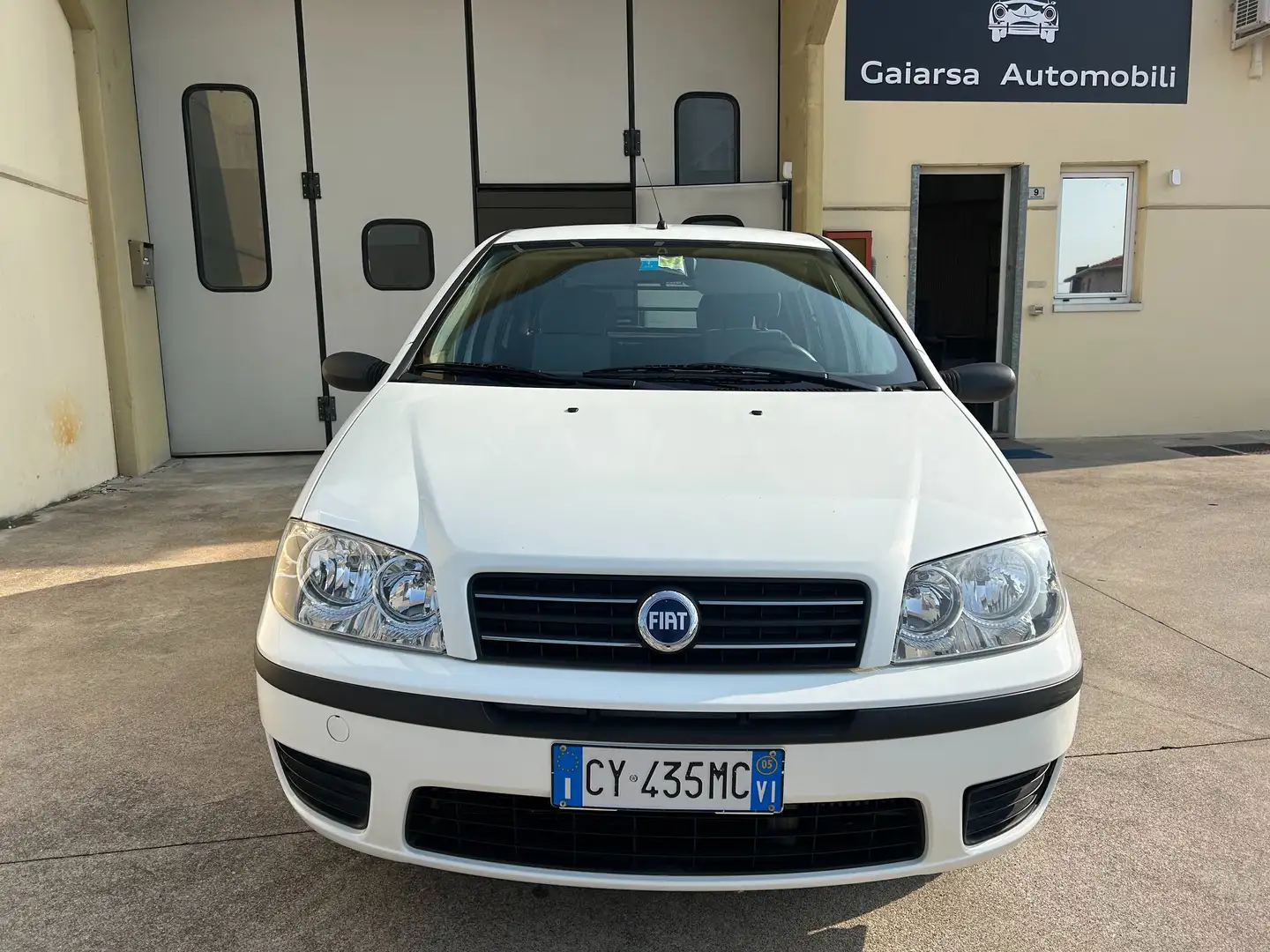 Fiat Punto 5p 1.3 MJT Active VAN Autocarro 4 posti Bianco - 2