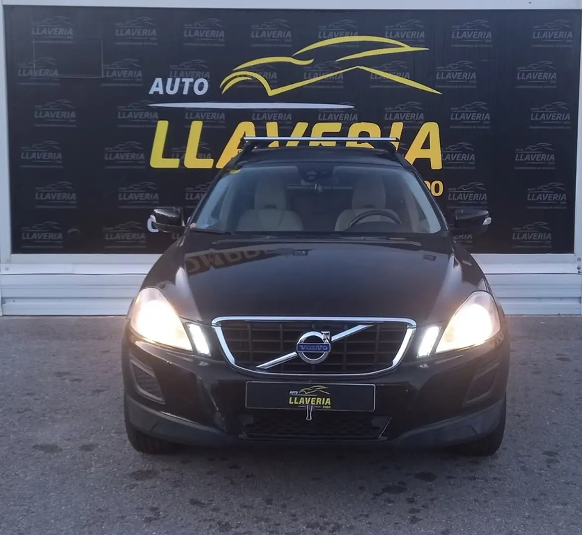 Volvo XC60 2.0 DRIVe Kinetic Noir - 2