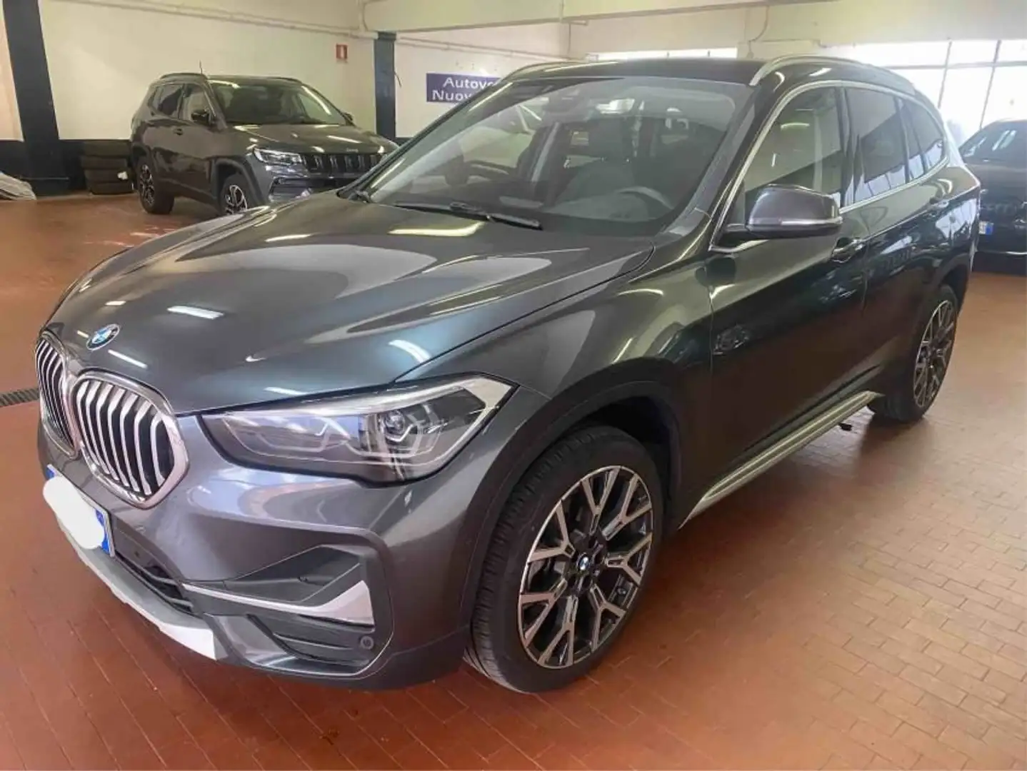BMW X1 X1 F48 sdrive18d xLine autom.  25mila km ORIGINALI Grigio - 2