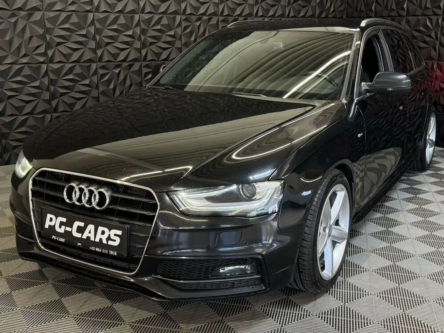 Audi A4 1.8 TFSI Avant Schwarz - 1