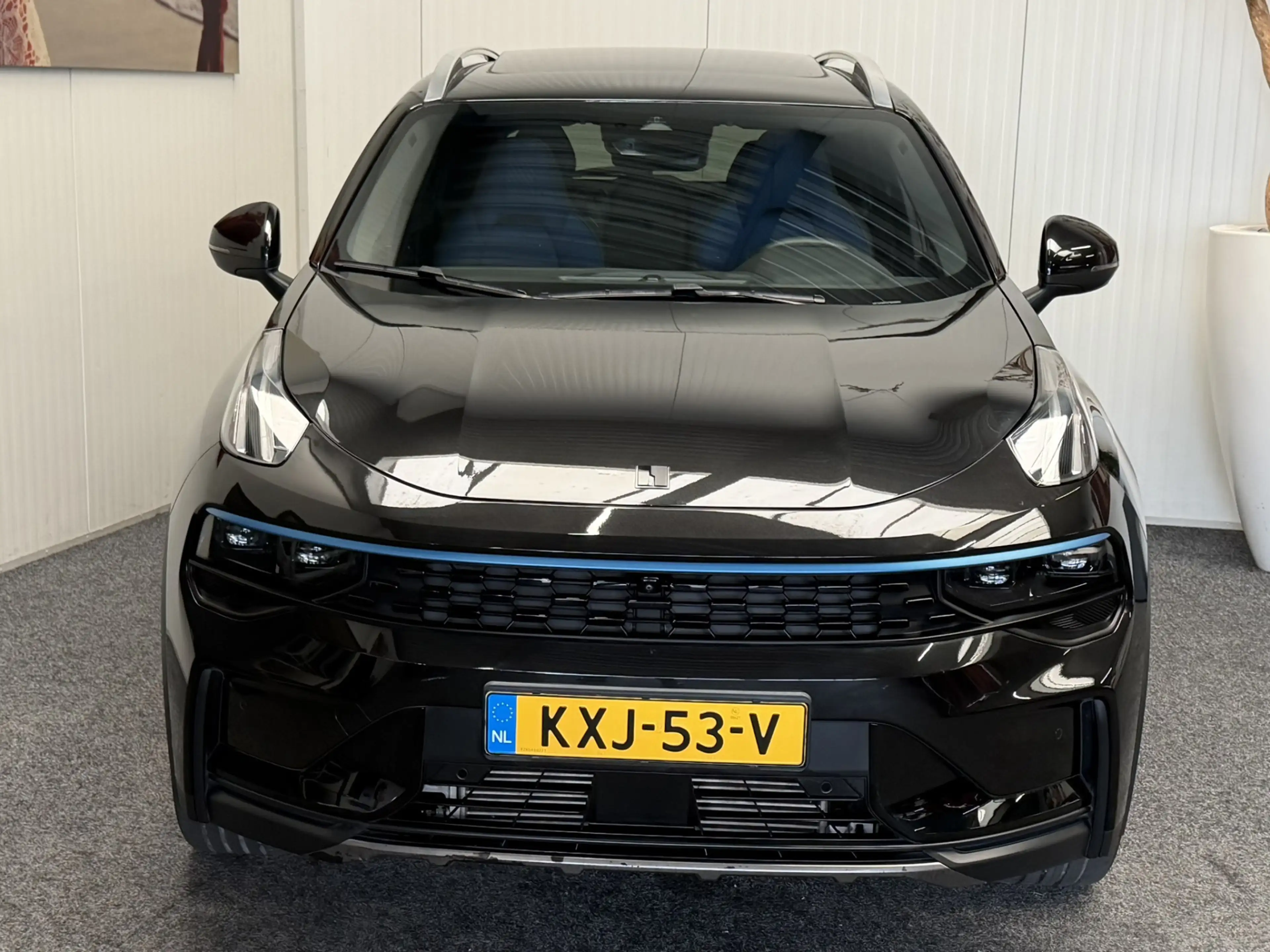 Lynk & Co 01 1.5 6.6kW MY 2023 ZWARTE HEMEL 360 CAMERA ADAPTIVE — photo 3