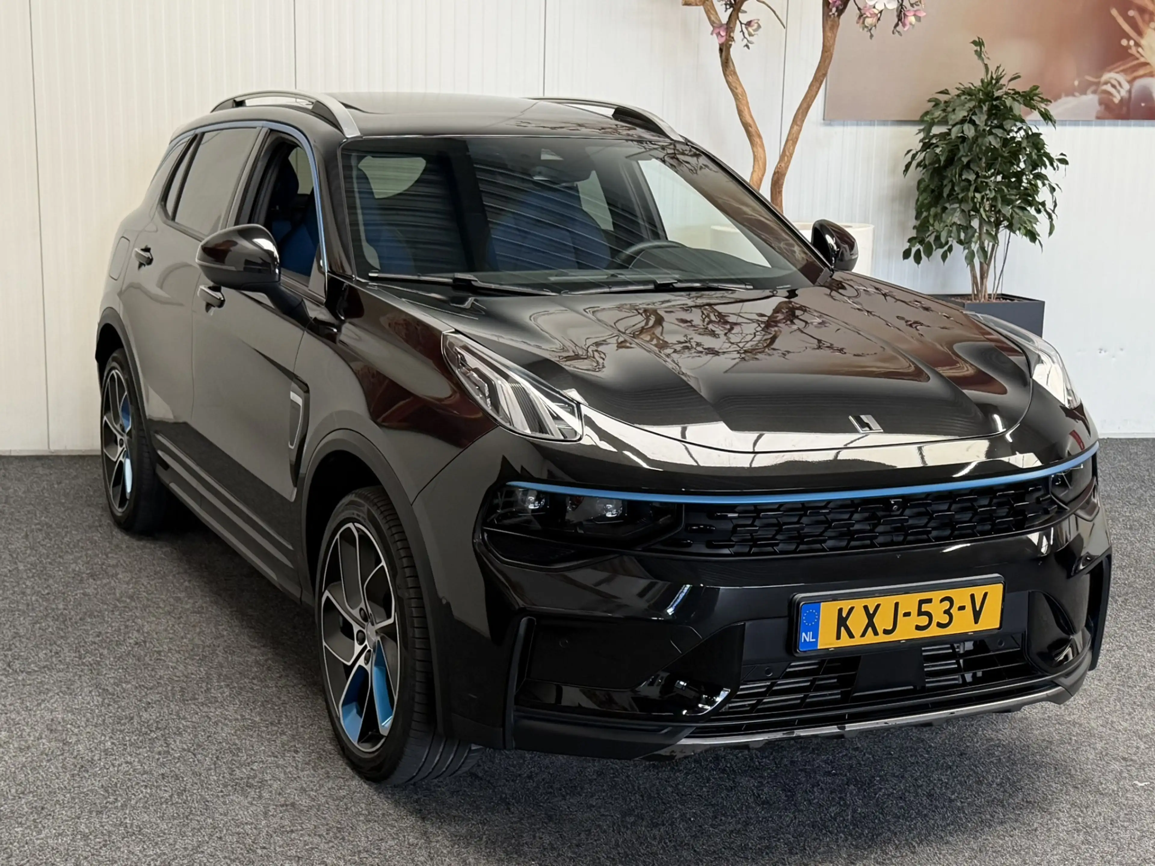Lynk & Co 01 1.5 6.6kW MY 2023 ZWARTE HEMEL 360 CAMERA ADAPTIVE — photo 2