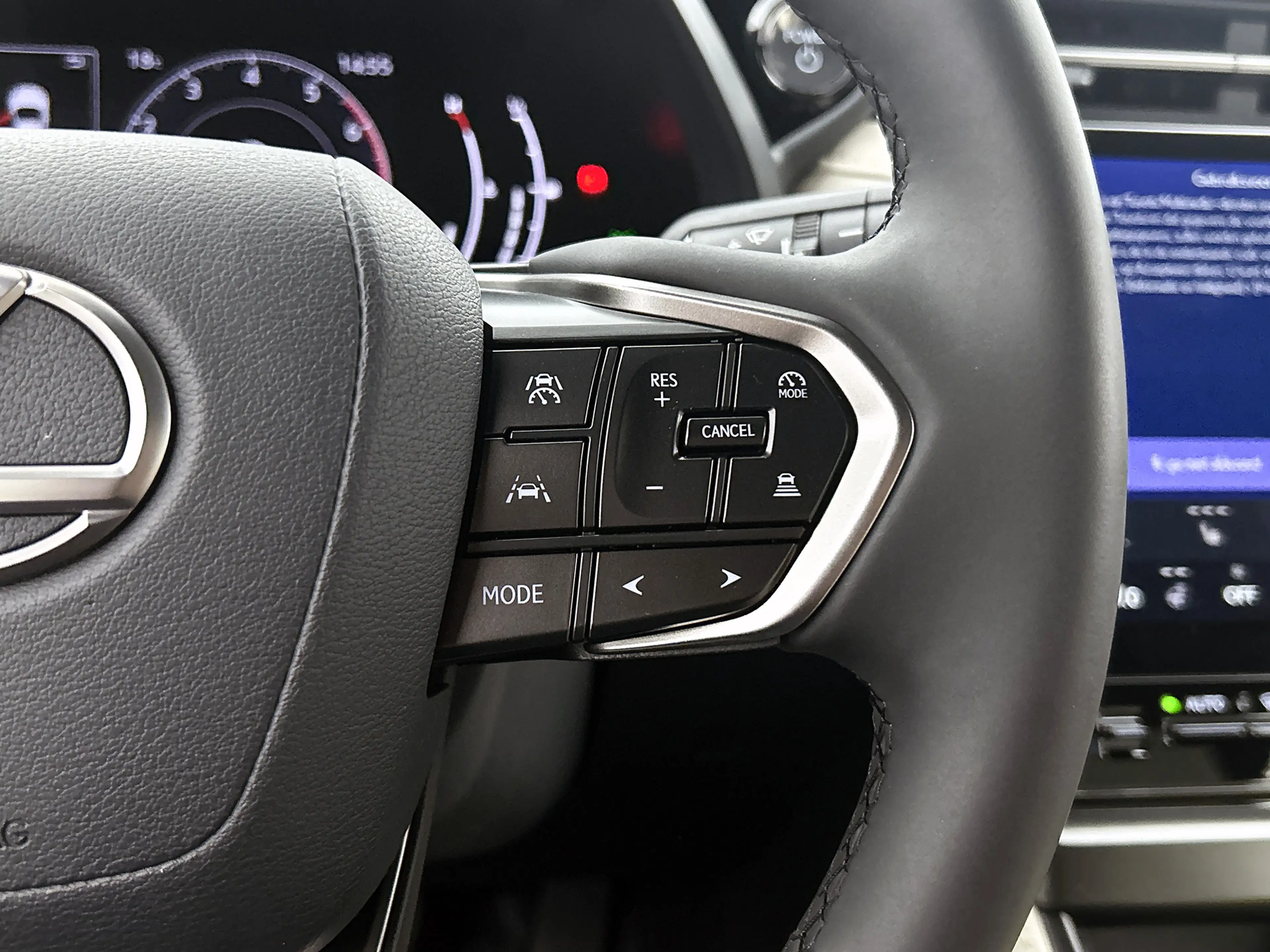 Lexus LBX Elegant 2WD | Apple CarPlay / Android Auto (Naviga — photo 15